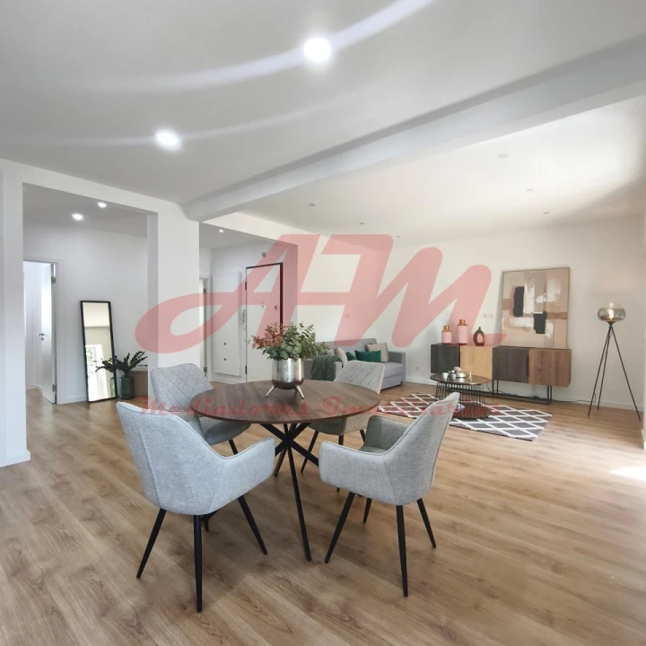 Apartamento T3 para Venda em Benfica Foto 15