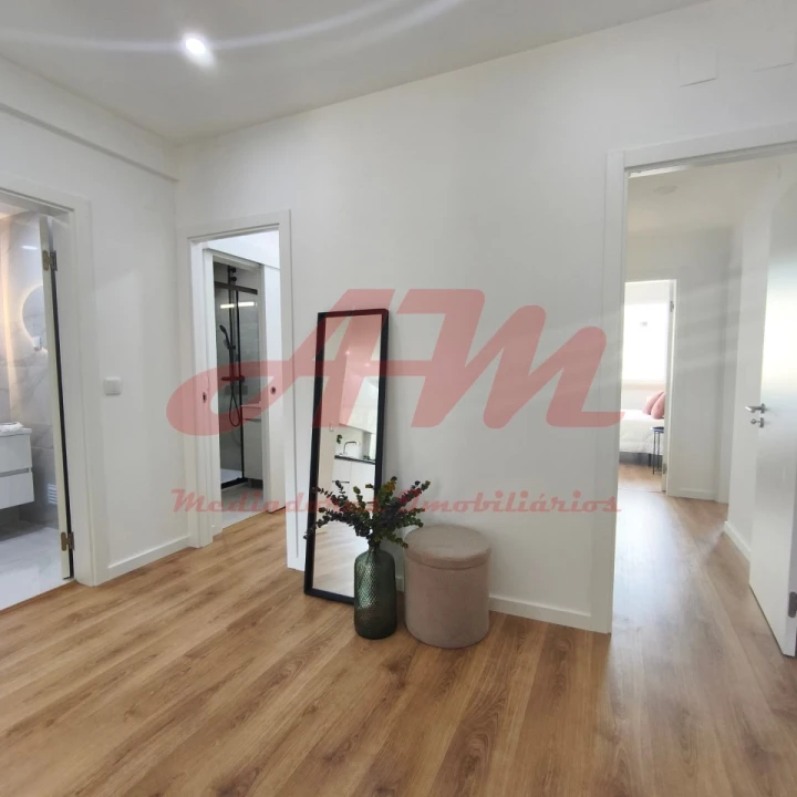 Apartamento T3 para Venda em Benfica Foto 16