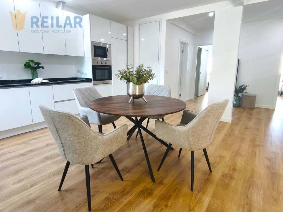 Apartamento T3 para Venda em Benfica Foto 5