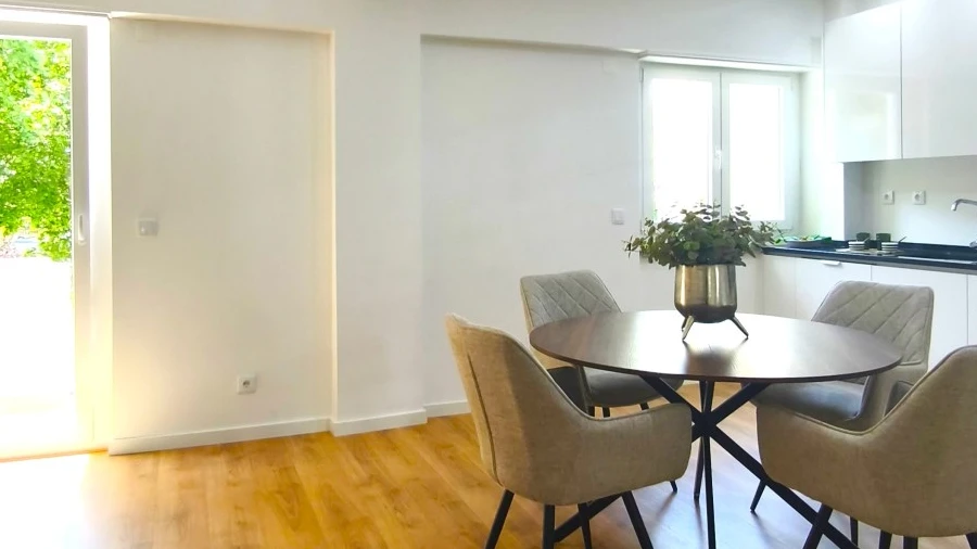 Apartamento T3 para Venda em Benfica