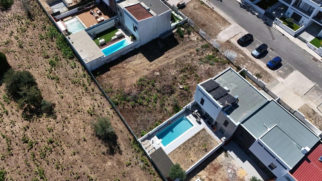 Terreno para Venda em Sesimbra (Castelo) Foto 1