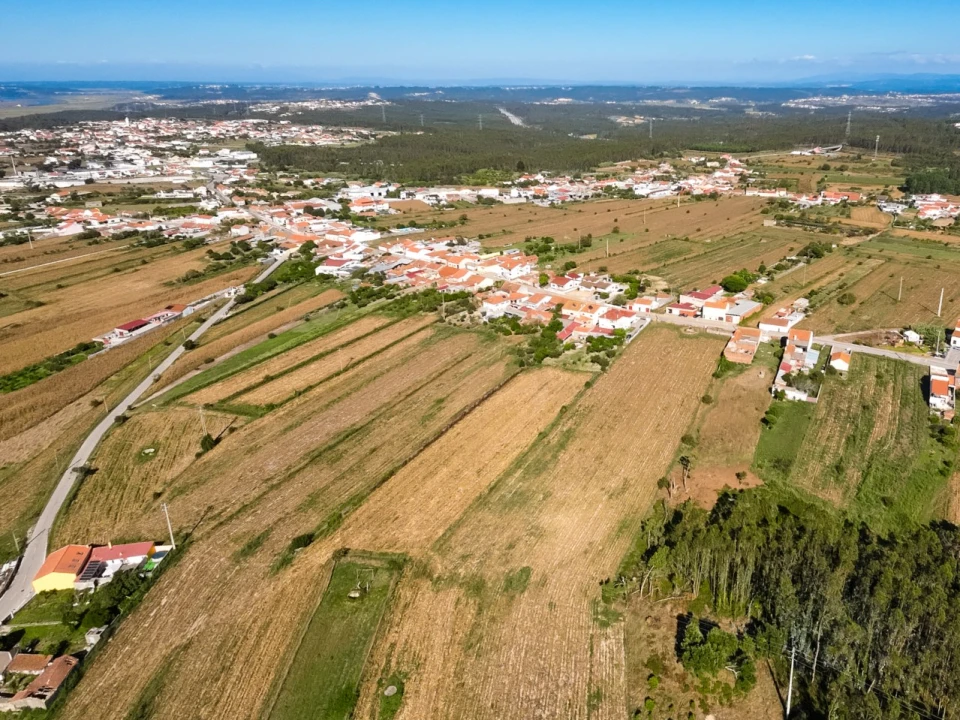 Moradia T4 para Venda em Lavos Foto 26