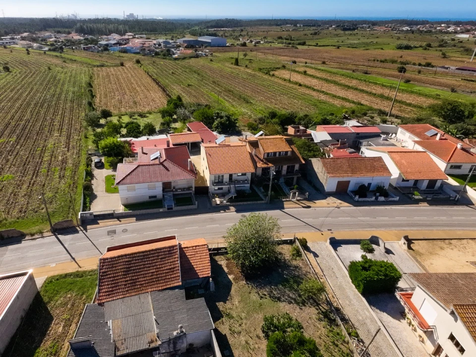 Moradia T4 para Venda em Lavos Foto 28