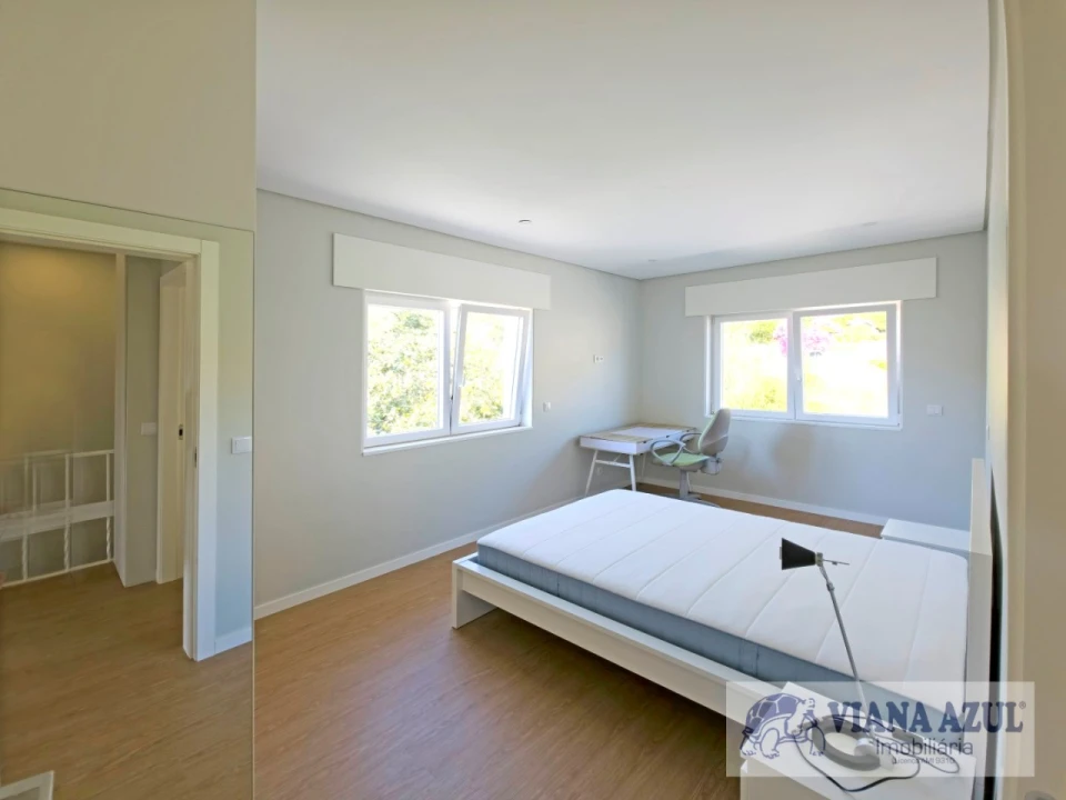 Quarto para Arrendamento em Areosa Foto 18