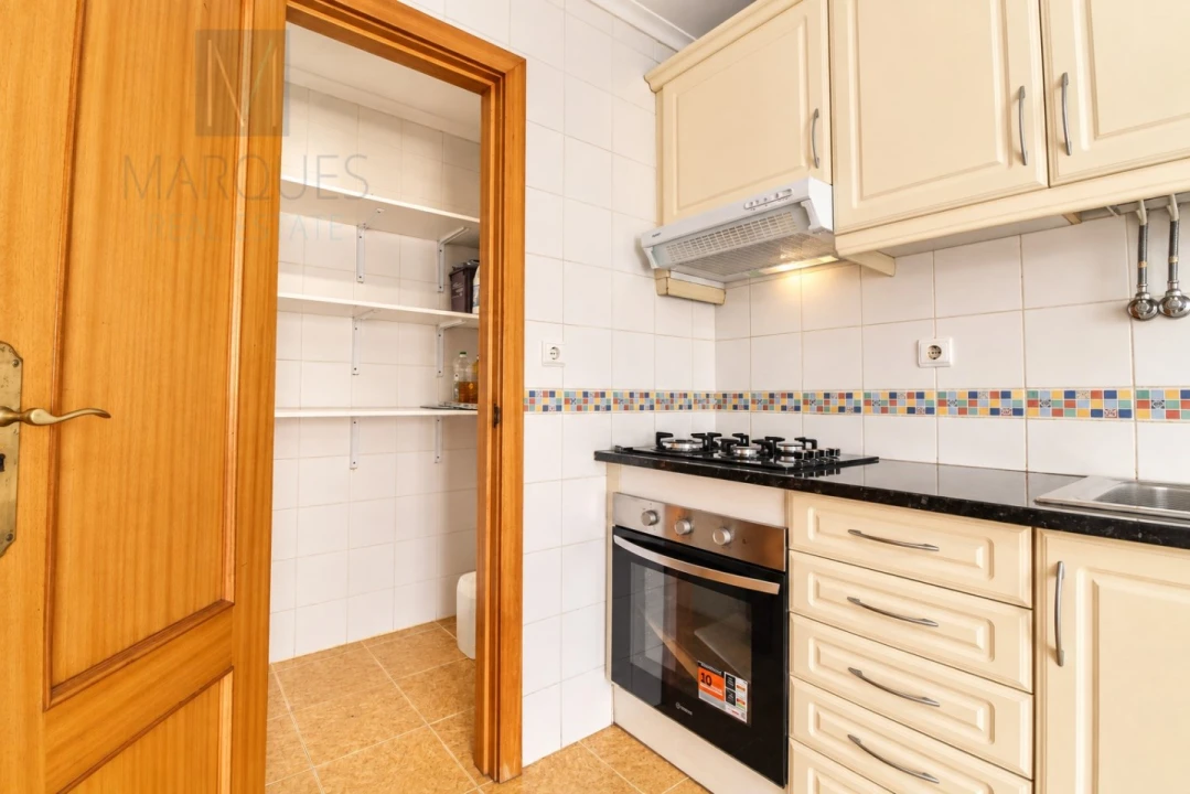 Apartamento T3 para Venda em Quinta do Anjo Foto 6