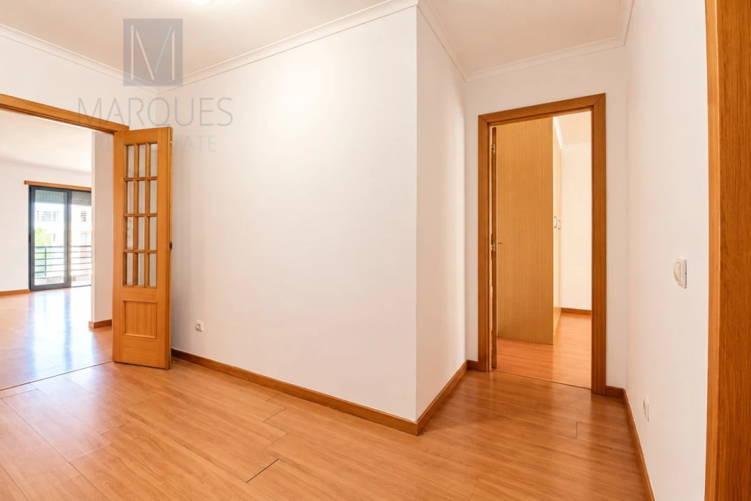 Apartamento T3 para Venda em Quinta do Anjo Foto 10
