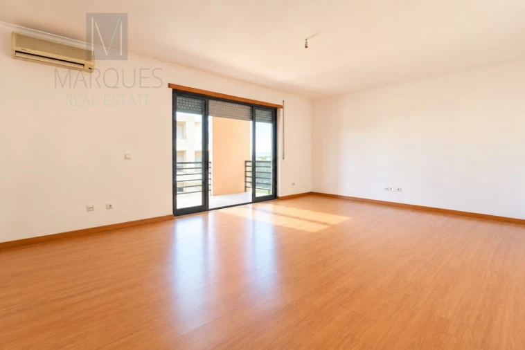 Apartamento T3 para Venda em Quinta do Anjo Foto 3