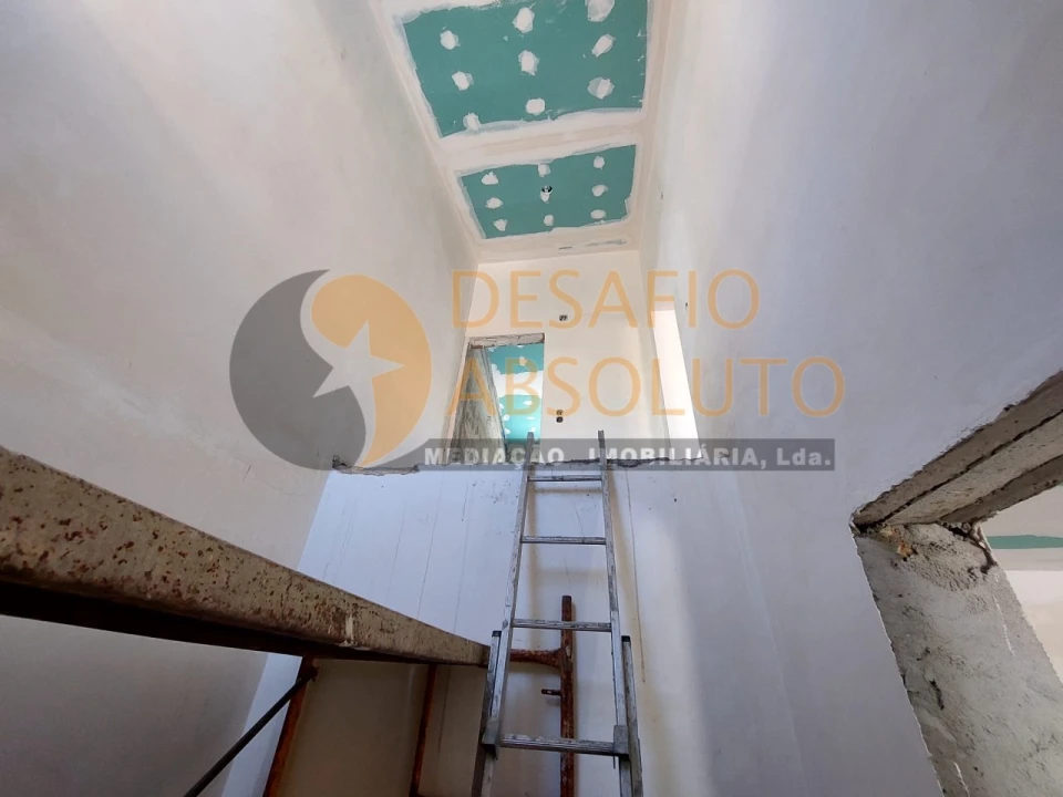 Moradia T4 para Venda em Seixal, Arrentela e Aldeia de Paio Pires Foto 17