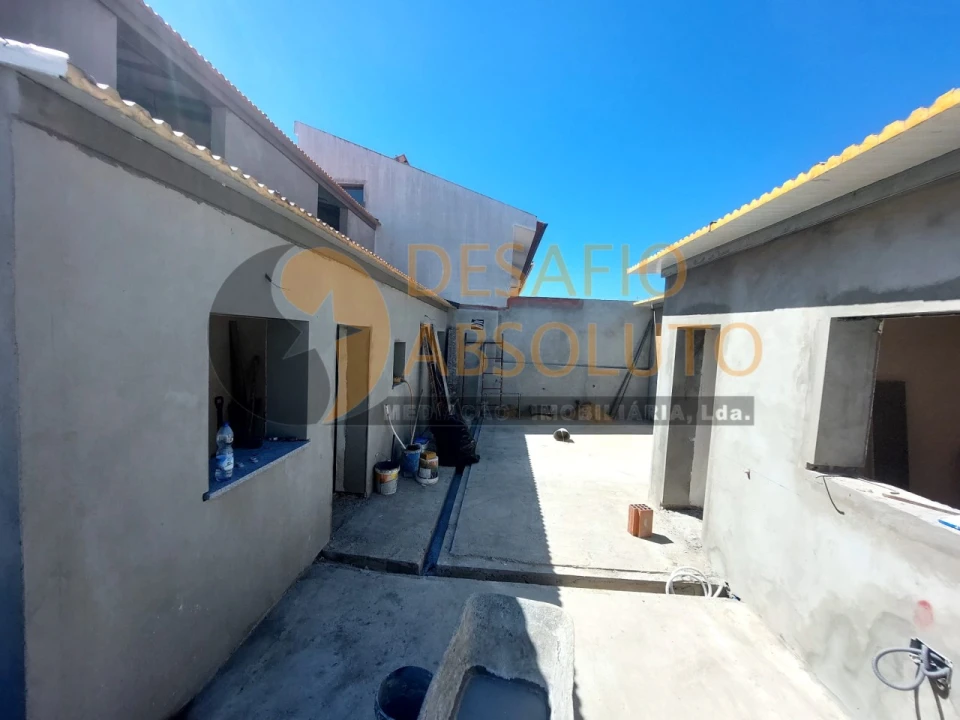Moradia T4 para Venda em Seixal, Arrentela e Aldeia de Paio Pires Foto 25