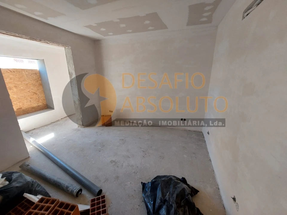 Moradia T4 para Venda em Seixal, Arrentela e Aldeia de Paio Pires Foto 15