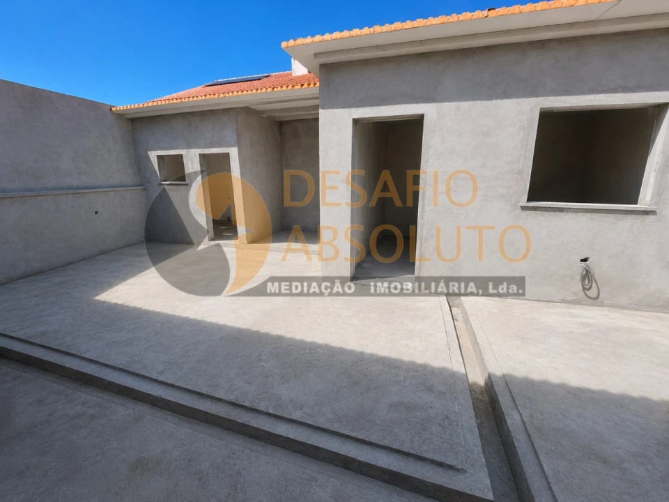 Moradia T4 para Venda em Seixal, Arrentela e Aldeia de Paio Pires Foto 22