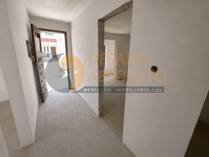 Moradia T4 para Venda em Seixal, Arrentela e Aldeia de Paio Pires Foto 3
