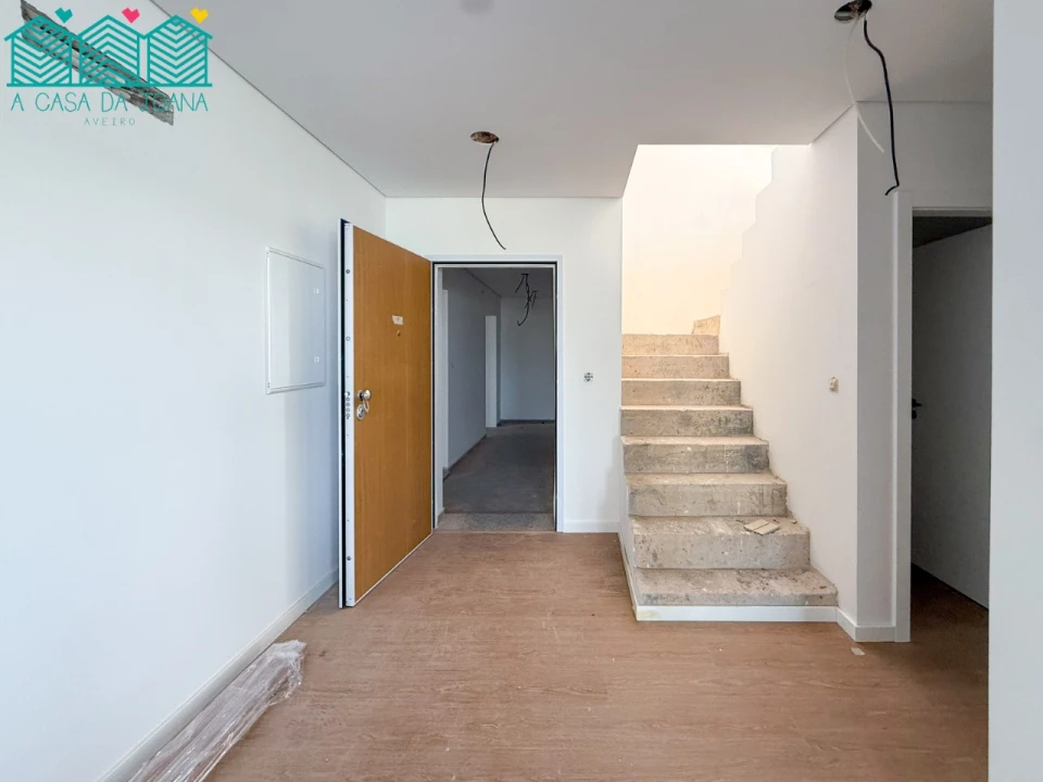 Apartamento T3 para Venda em Esgueira Foto 14