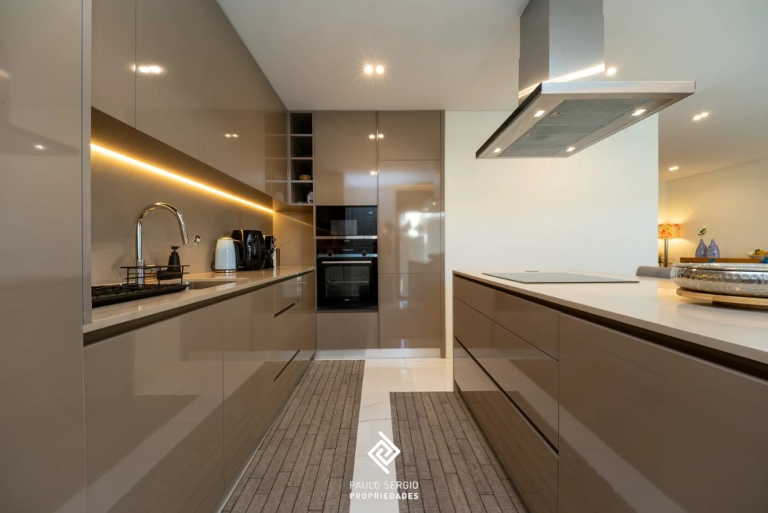 Apartamento T2 para Arrendamento em Espinho Foto 1