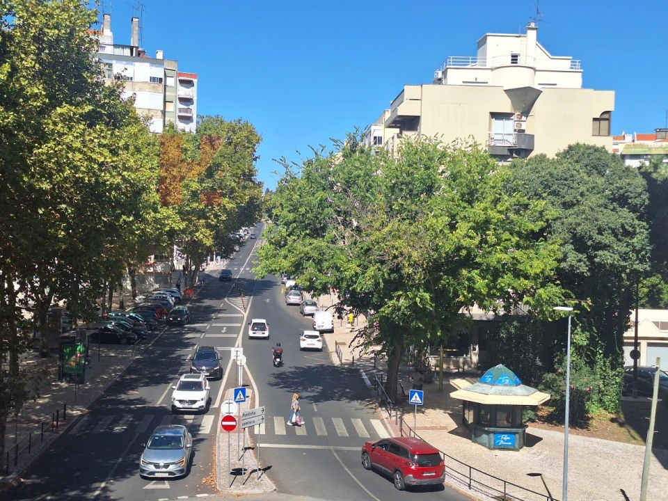 Apartamento T3 para Venda em Benfica Foto 5