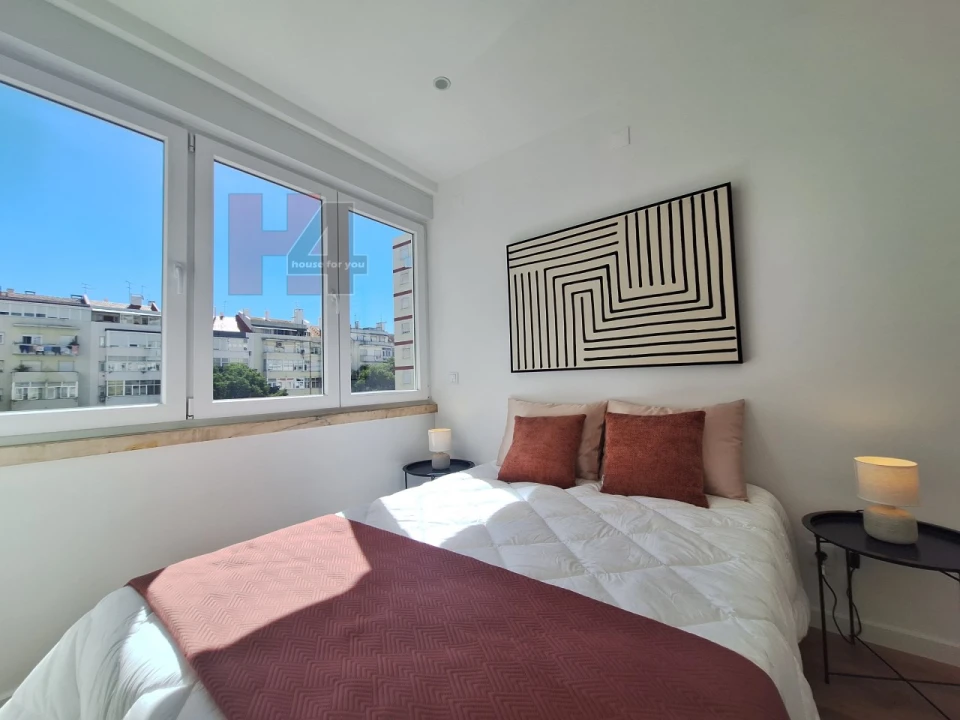 Apartamento T3 para Venda em Benfica Foto 16