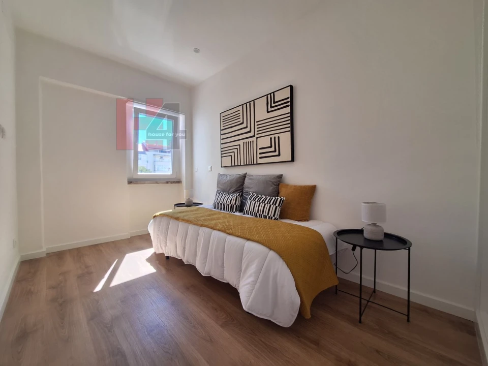 Apartamento T3 para Venda em Benfica Foto 19