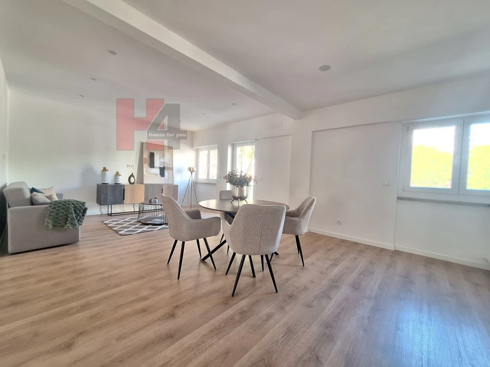 Apartamento T3 para Venda em Benfica Foto 4