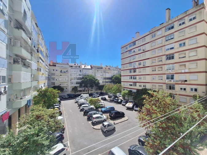 Apartamento T3 para Venda em Benfica Foto 18