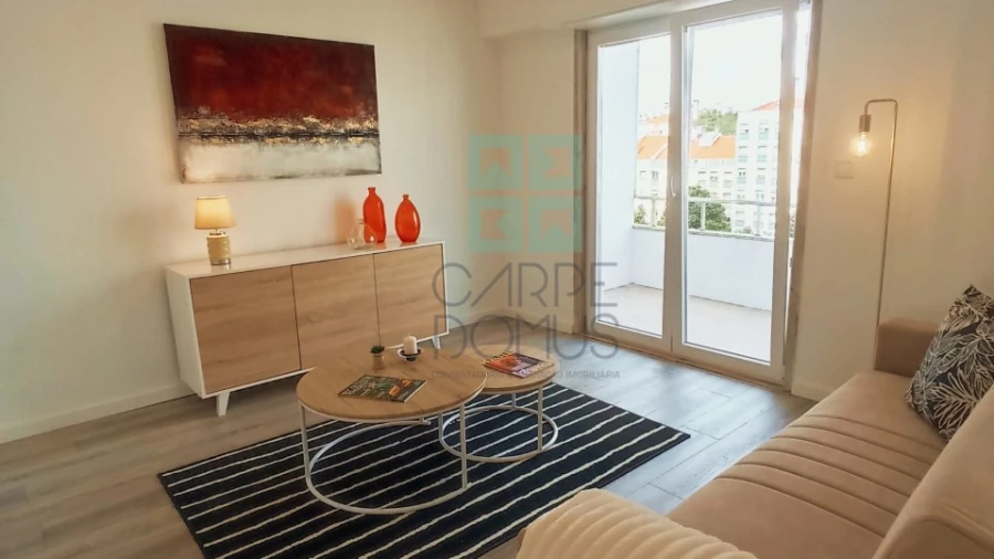 Apartamento T3 para Venda em Benfica