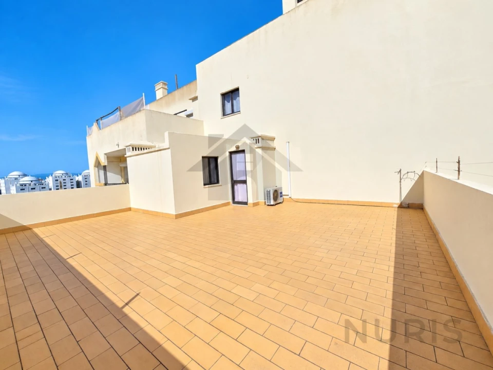 Apartamento T1 para Venda em Portimão Foto 11