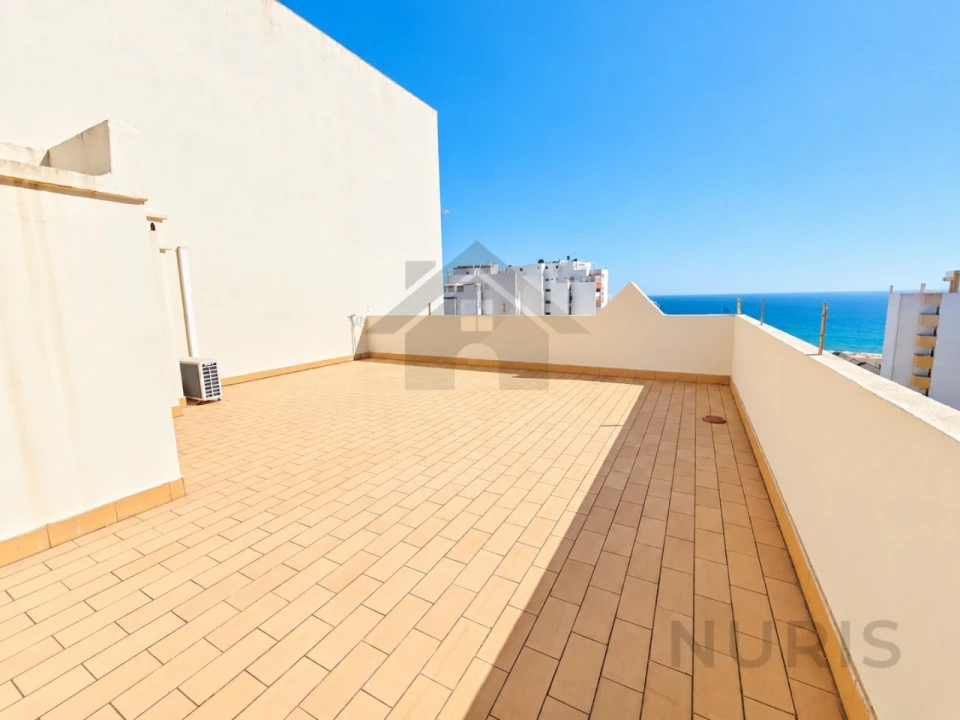 Apartamento T1 para Venda em Portimão Foto 9