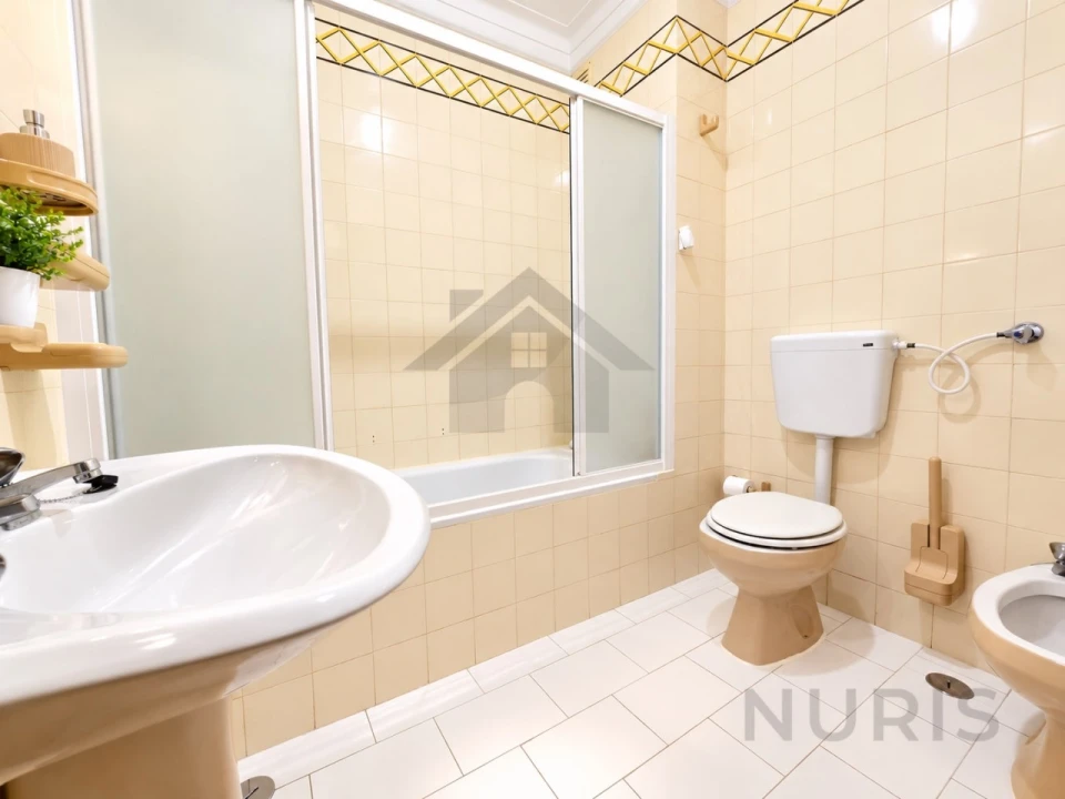 Apartamento T1 para Venda em Portimão Foto 16