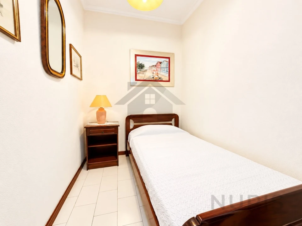 Apartamento T1 para Venda em Portimão Foto 23