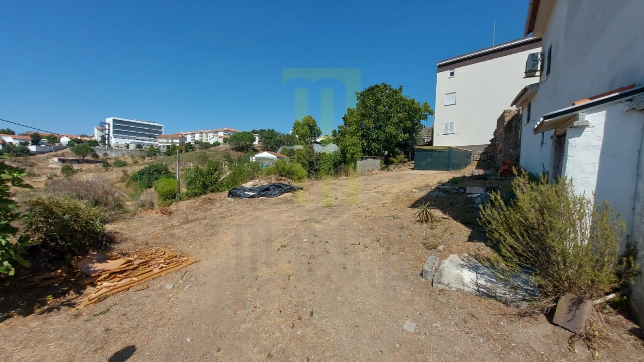 Moradia para Venda em Oliveira do Hospital e São Paio de Gramaços Foto 6