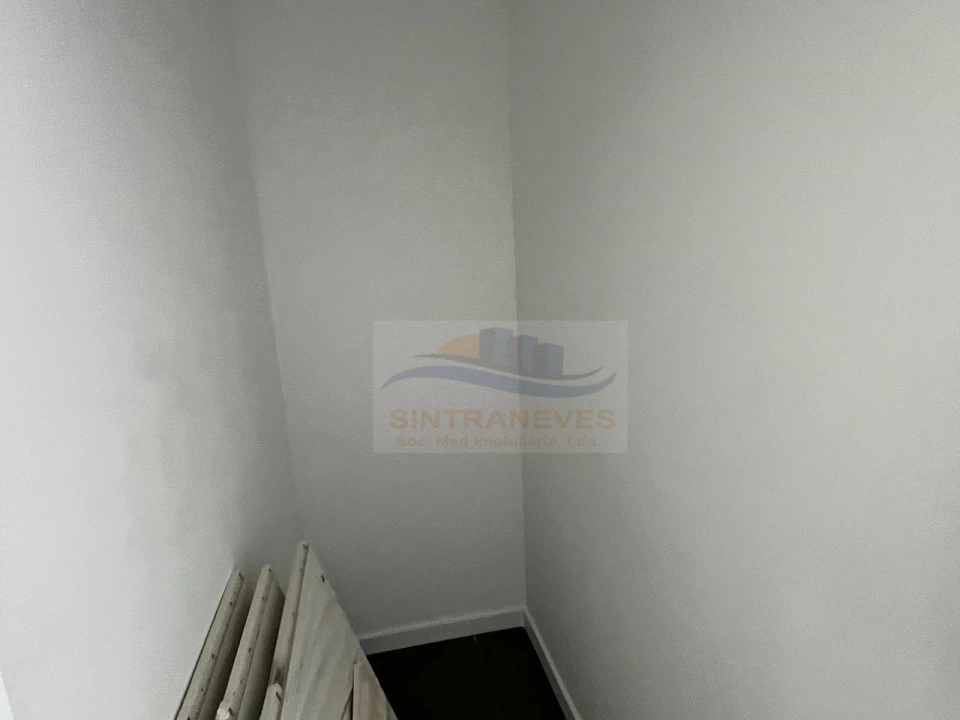 Apartamento T2 para Venda em Cacém e São Marcos Foto 6