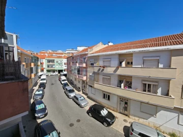 Apartamento T2 para Venda em Venteira