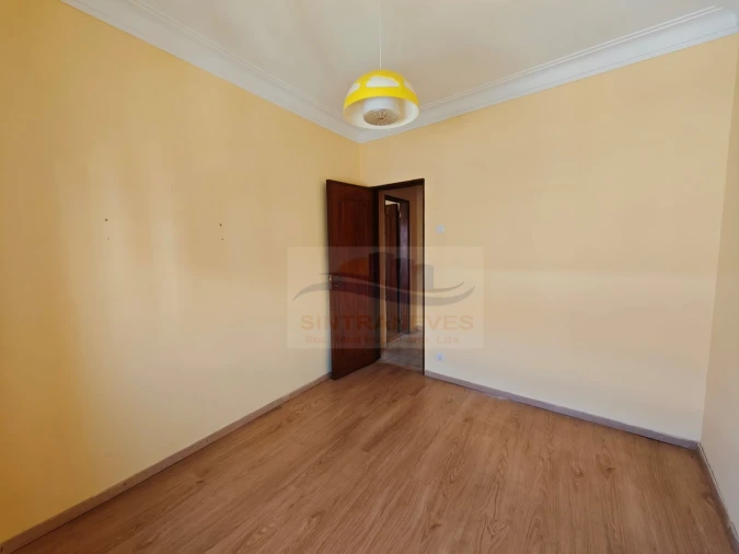Apartamento T2 para Venda em Venteira Foto 13