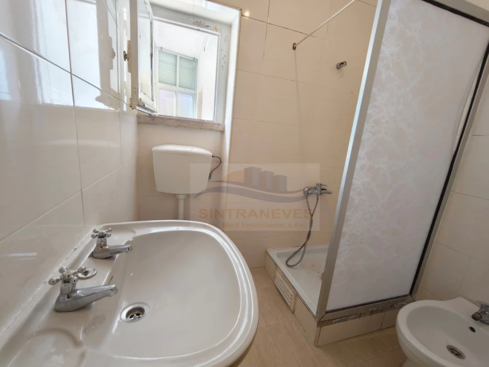 Apartamento T2 para Venda em Mina de Água Foto 4