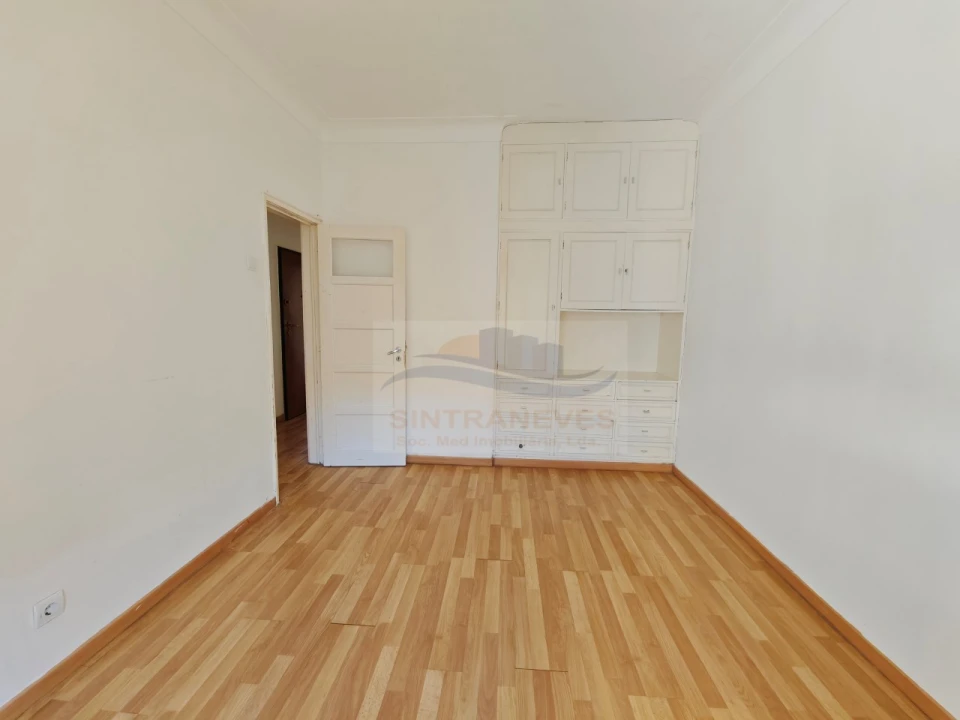 Apartamento T2 para Venda em Mina de Água Foto 5