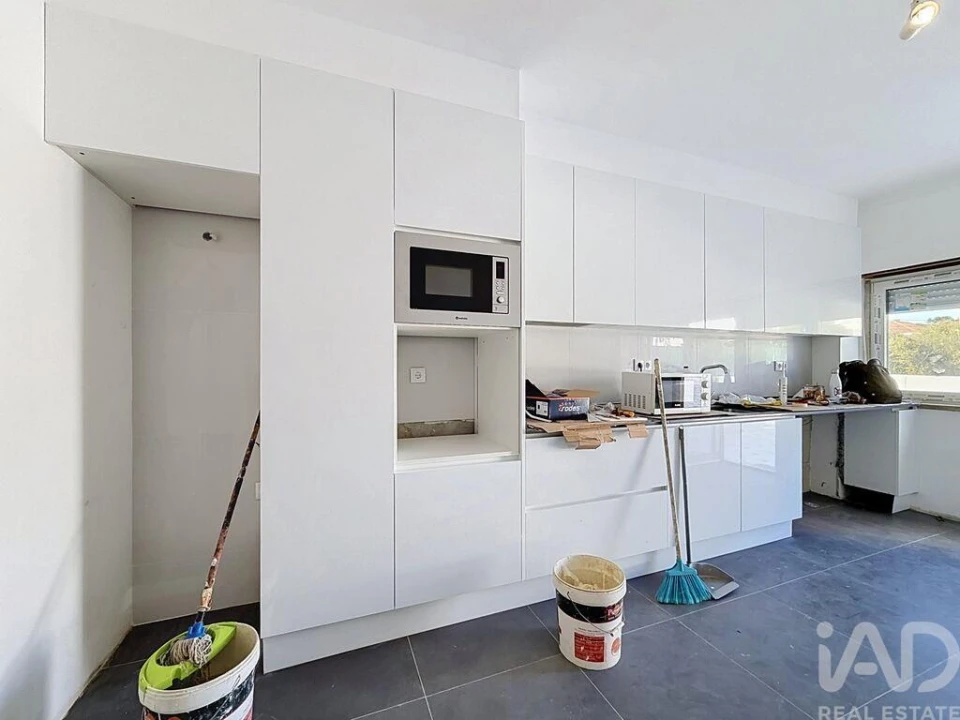 Apartamento T2 para Venda em Massamá e Monte Abraão Foto 9