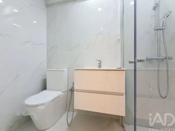 Apartamento T2 para Venda em Massamá e Monte Abraão