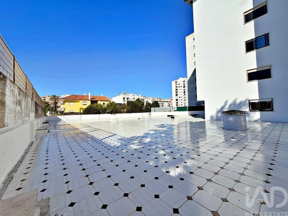 Apartamento T2 para Venda em Massamá e Monte Abraão Foto 34