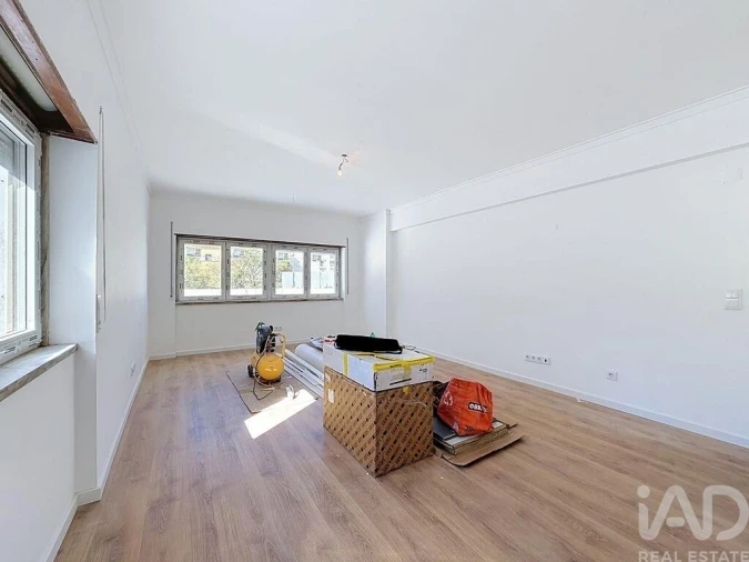 Apartamento T2 para Venda em Massamá e Monte Abraão Foto 3