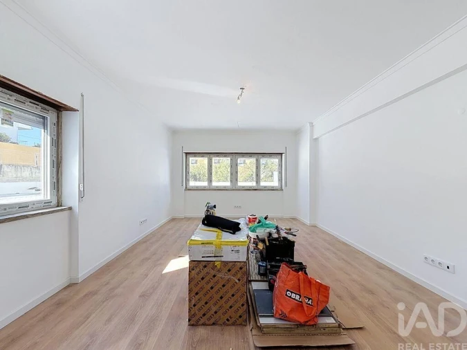 Apartamento T2 para Venda em Massamá e Monte Abraão Foto 6