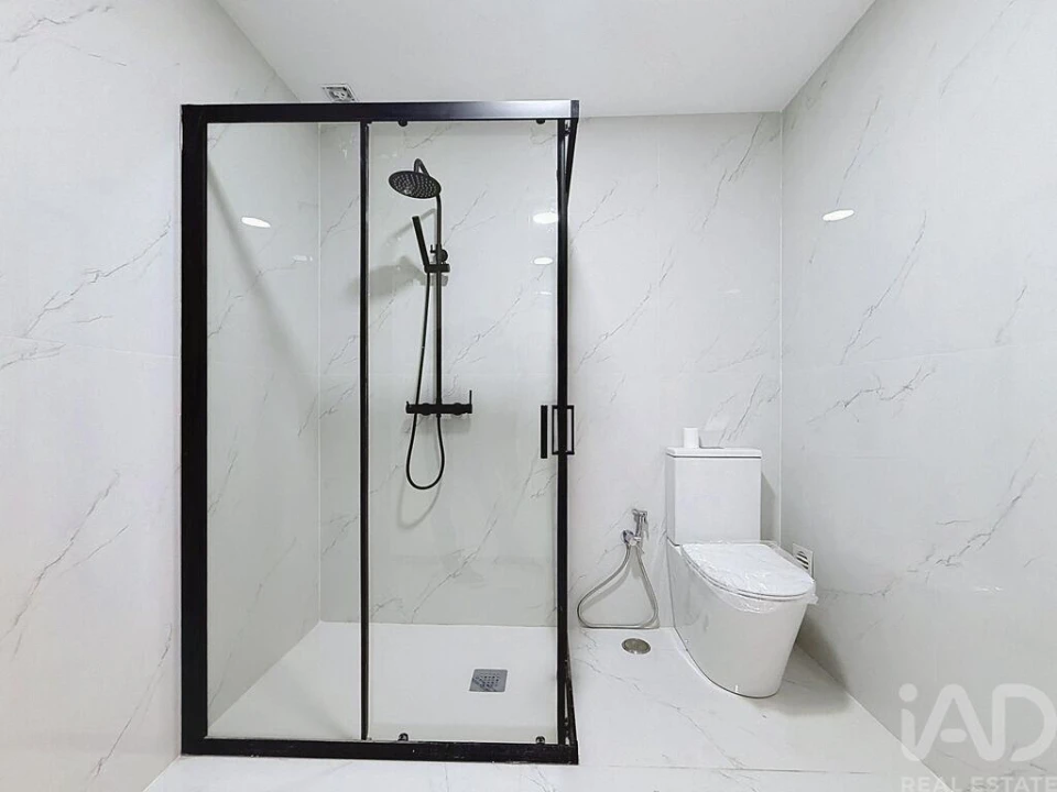 Apartamento T2 para Venda em Massamá e Monte Abraão Foto 17