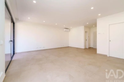 Apartamento T1 para Venda em Quarteira