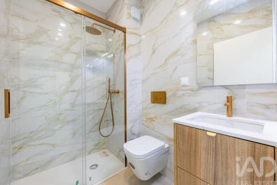 Apartamento T1 para Venda em Quarteira