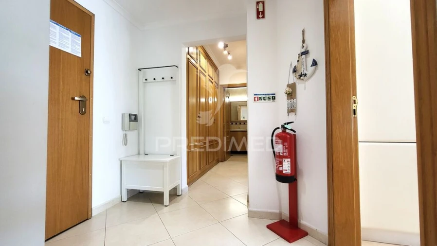 Apartamento T1 para Venda em Portimão Foto 18