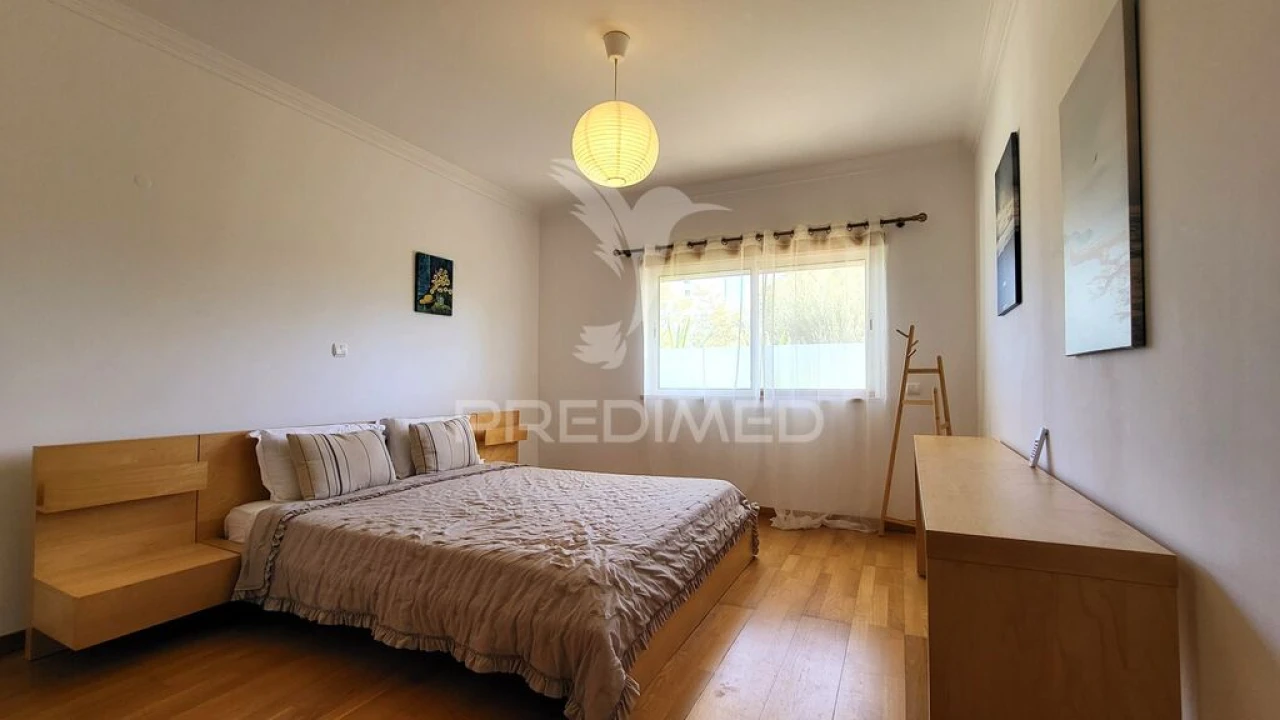 Apartamento T1 para Venda em Portimão Foto 11