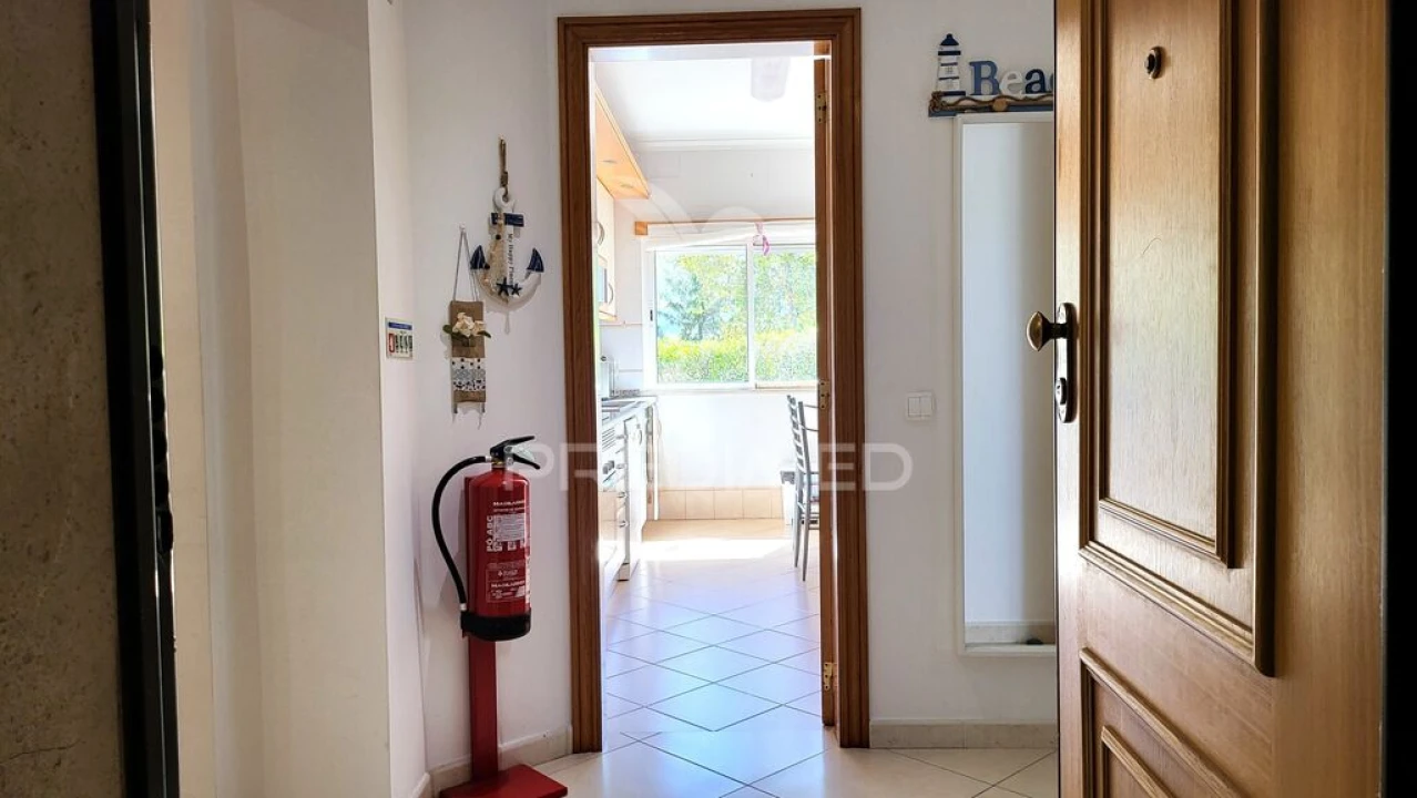 Apartamento T1 para Venda em Portimão Foto 5