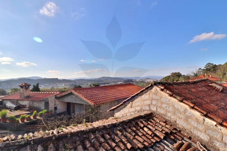 Moradia T3 para Venda em Esporões Foto 8