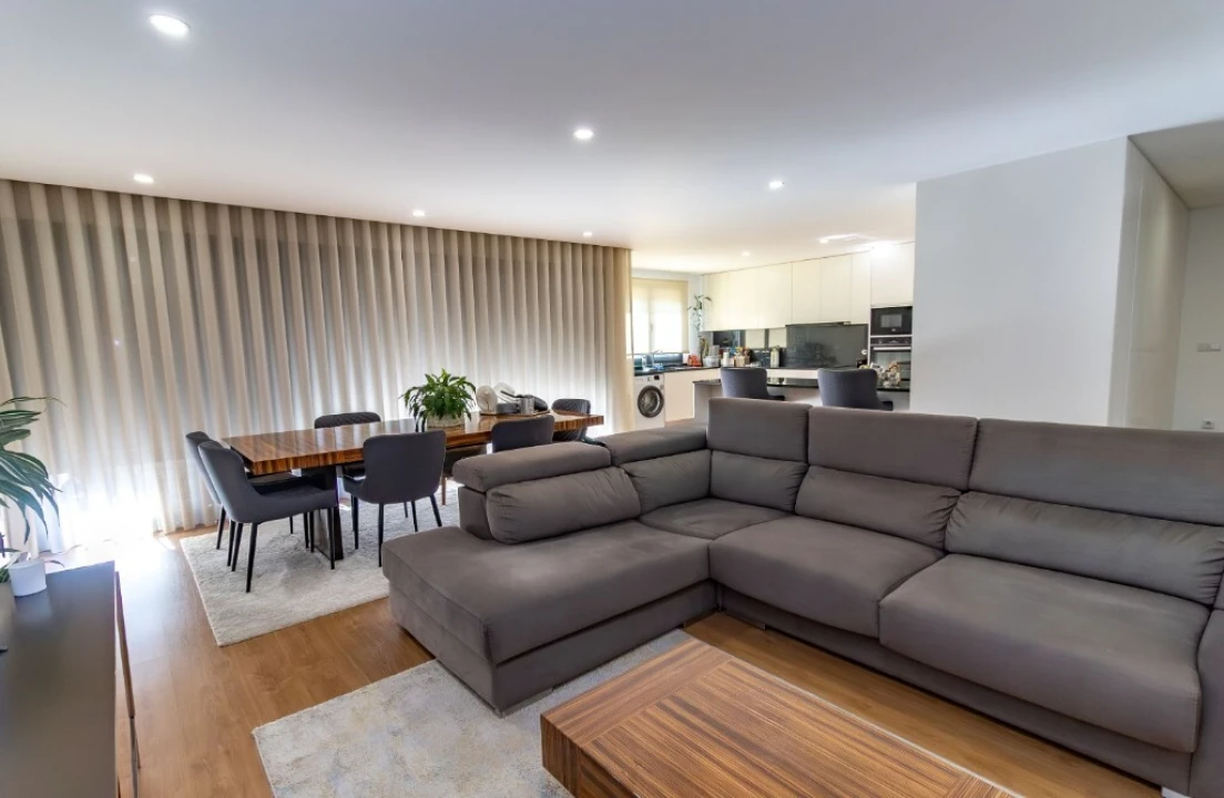 Apartamento T3 para Venda em Lago Foto 7