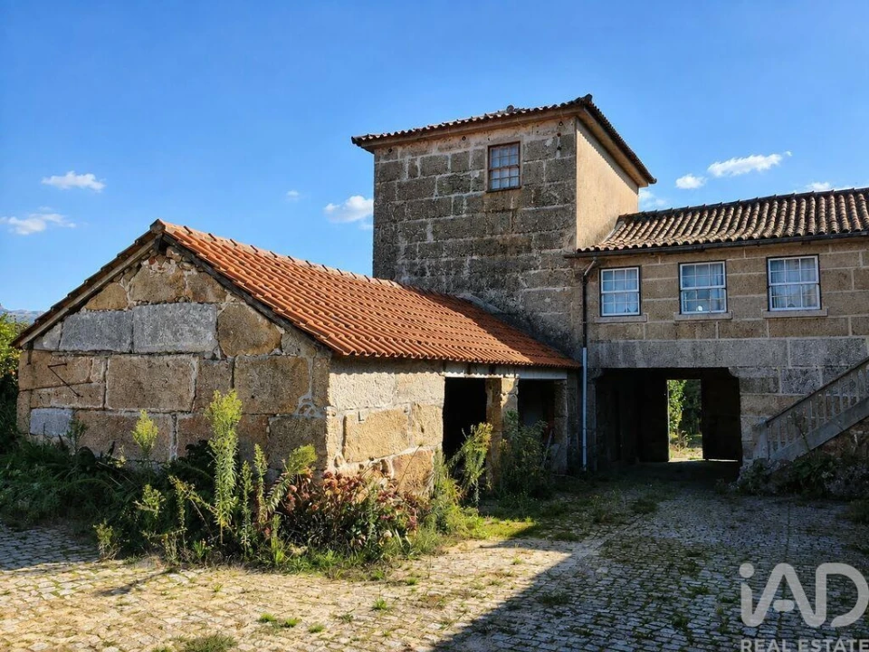 Quinta T6 para Venda em Abragão Foto 30
