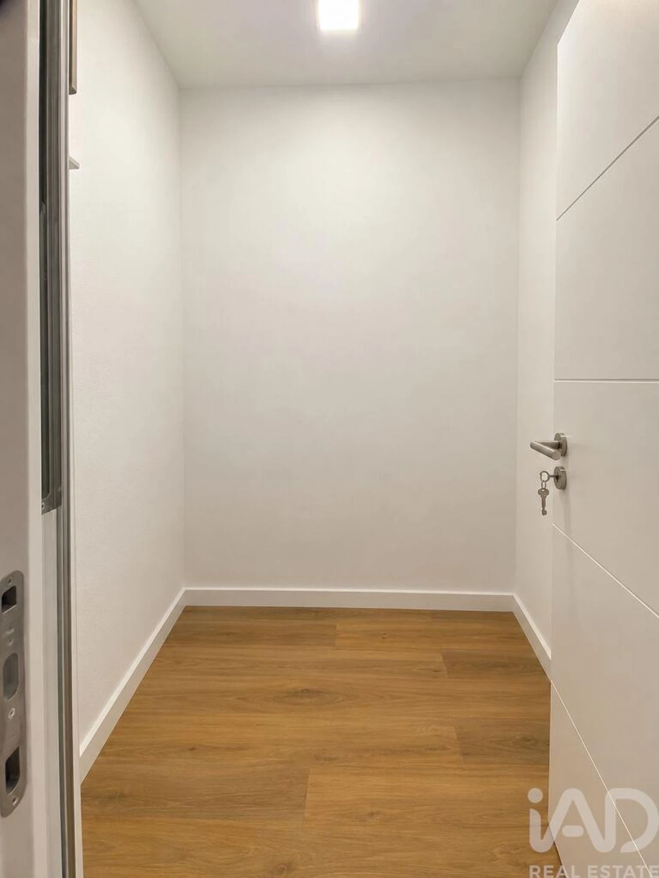 Apartamento T3 para Venda em Almada, Cova da Piedade, Pragal e Cacilhas Foto 11