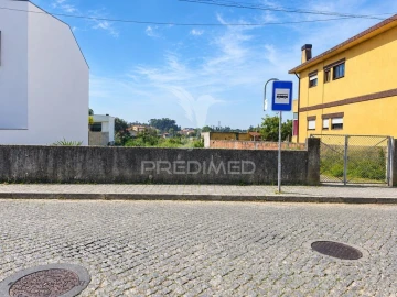 Terreno para Venda em Gulpilhares e Valadares